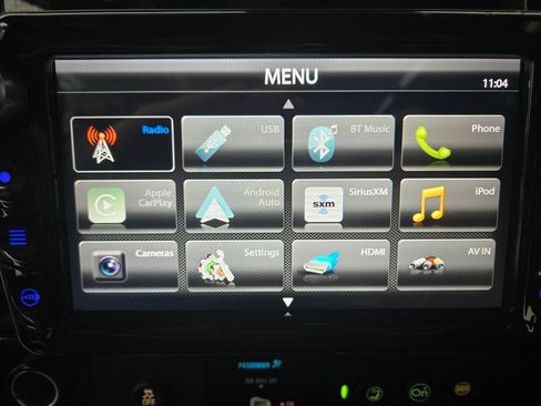 Used 2023 GMC Savana 2500 image 23