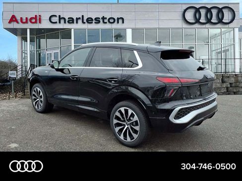 New 2026 Audi Q3 quattro 2.0T image 5