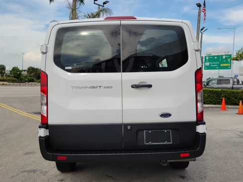Used 2025 Ford Transit 250 Low Roof w/ Exterior Upgrade Package RWD image 6
