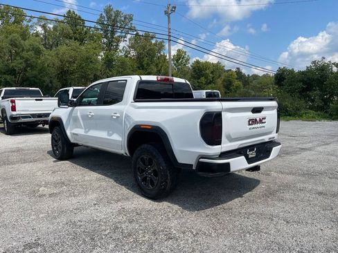 Used 2024 GMC Canyon Elevation w/ Convenience Package RWD image 5