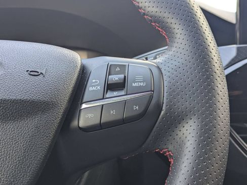 Used 2025 Ford Escape ST-Line AWD/4WD image 23