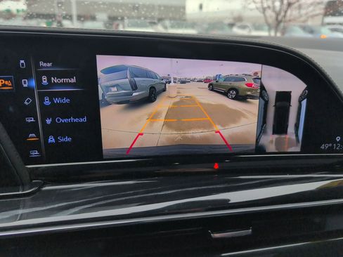 Used 2022 Cadillac Escalade ESV Sport w/ Touring Package image 38