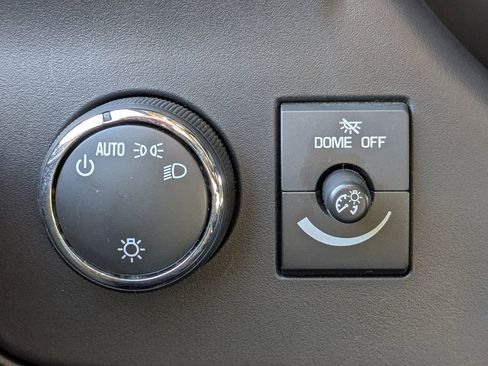 Used 2022 Chevrolet Express 2500 w/ Driver Convenience Package image 25