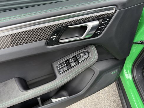 Certified 2023 Porsche Macan GTS image 21