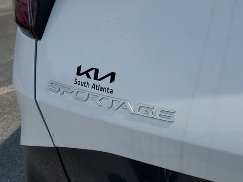 New 2026 Kia Sportage SX image 7