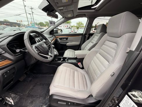 Used 2019 Honda CR-V EX image 18