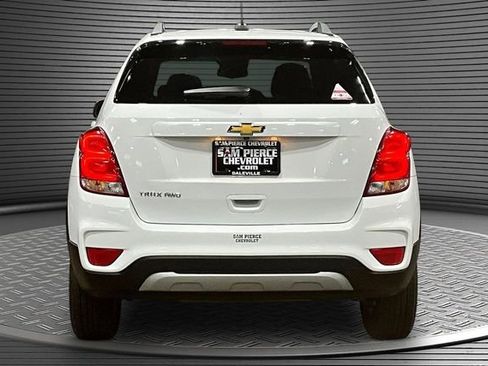 Used 2021 Chevrolet Trax LT AWD/4WD image 5
