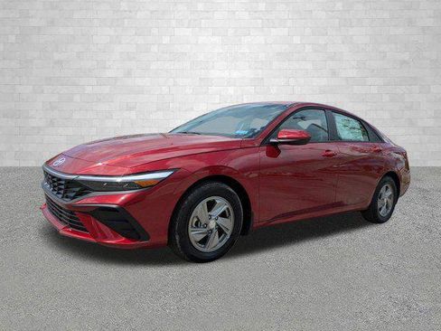 New 2026 Hyundai Elantra SE FWD image 5