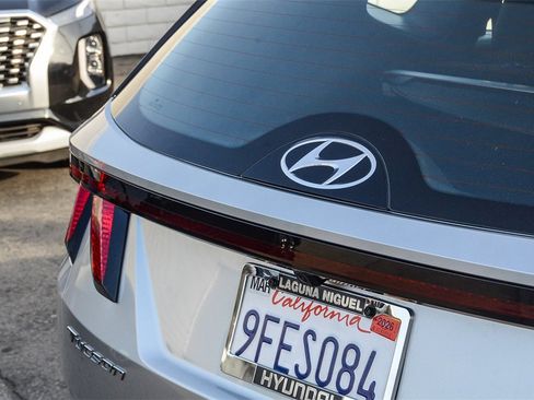 Certified 2023 Hyundai Tucson SE image 8