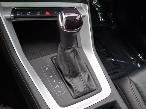 Used 2022 Audi Q3 2.0T Premium Plus image 14