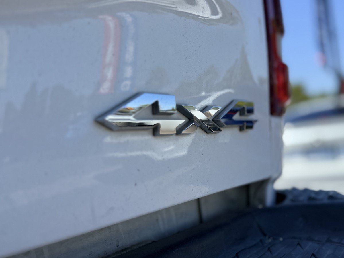 Used 2019 RAM 2500 Laramie AWD/4WD image 10