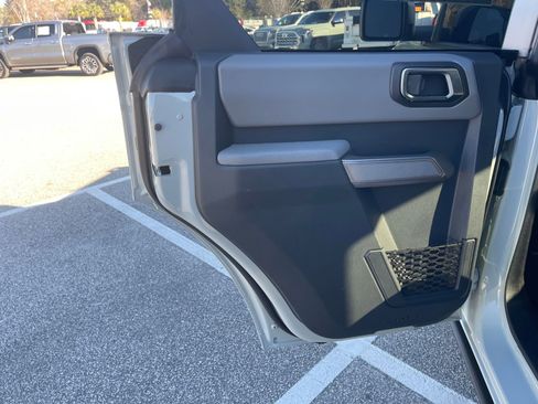 Used 2023 Ford Bronco Black Diamond image 20