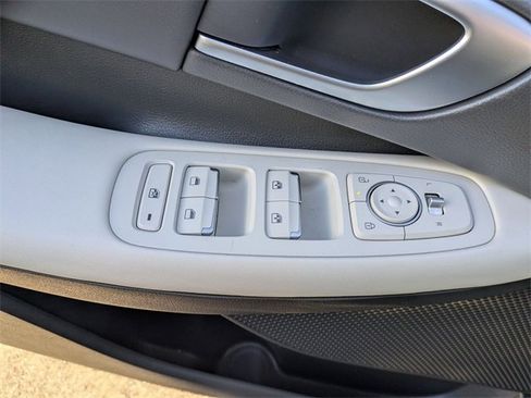 Certified 2024 Hyundai Sonata SEL w/ Convenience Package image 12