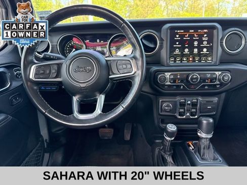 Used 2023 Jeep Wrangler Unlimited Sahara w/ Cold Weather Group AWD/4WD image 22