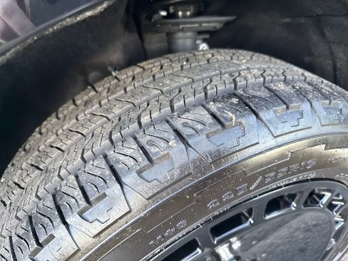 Certified 2025 Ford Maverick Lobo image 28