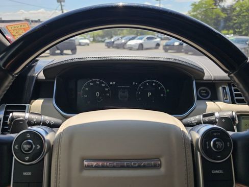 Used 2017 Land Rover Range Rover Long Wheelbase Supercharged AWD/4WD image 27