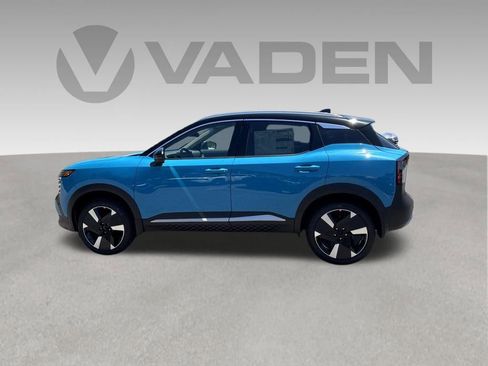 New 2026 Nissan Kicks SR FWD image 28