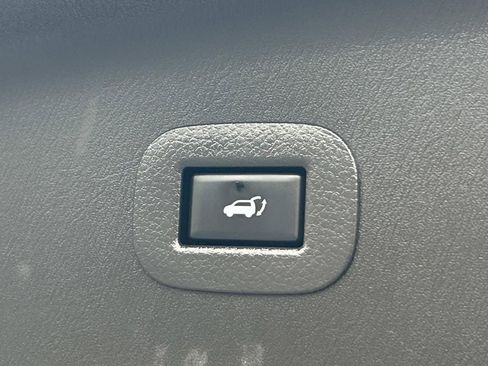 Used 2024 INFINITI QX80 Luxe image 14