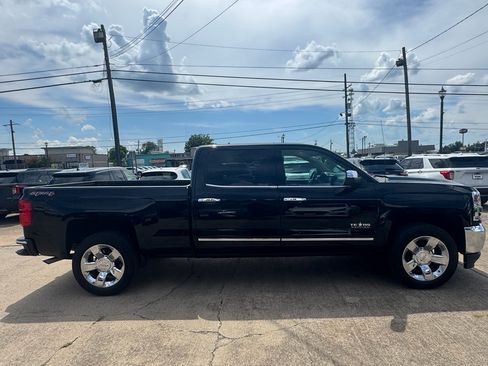 Used 2017 Chevrolet Silverado 1500 LTZ w/ Texas Edition image 6