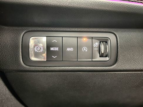 Certified 2024 Chevrolet Traverse RS AWD/4WD image 19