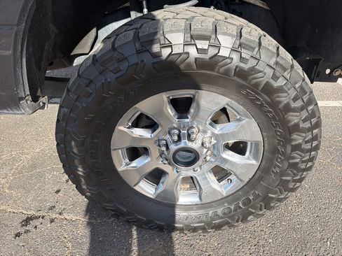 Used 2019 Ford F250 King Ranch w/ King Ranch Ultimate Package image 9