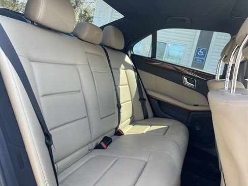 Used 2010 Mercedes-Benz E 350 Sedan image 13