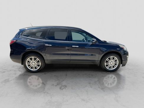 Used 2015 Chevrolet Traverse LT w/ Traveler's Package FWD image 9
