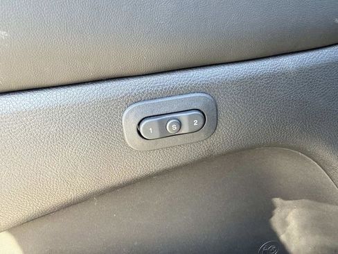 Used 2021 Jeep Grand Cherokee Limited image 19