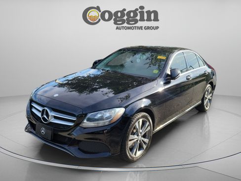 Used 2015 Mercedes-Benz C 300 4MATIC Sedan image 1