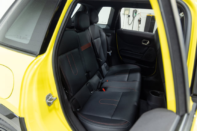 Certified 2025 MINI Cooper S FWD image 21