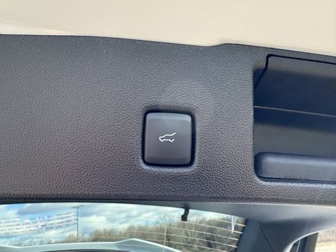 New 2026 Ford Escape ST-Line w/ Cold Weather Package image 21