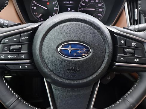 Used 2025 Subaru Outback Touring XT w/ Popular Package #2 image 14