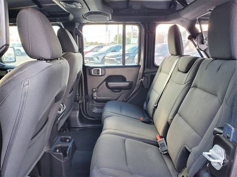 Used 2021 Jeep Wrangler Unlimited Sport image 22