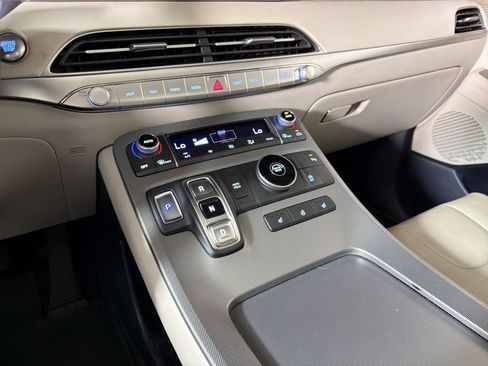 Used 2021 Hyundai Palisade SEL w/ Premium Package FWD image 25
