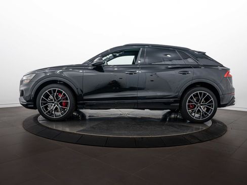 Used 2023 Audi SQ8 Prestige AWD/4WD image 6