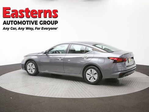 Used 2023 Nissan Altima 2.5 S FWD image 56