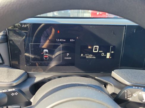 Certified 2025 Nissan Kicks SV w/ SV Premium Package image 25