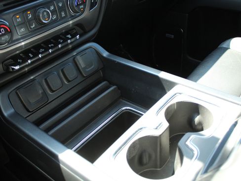 Used 2019 GMC Sierra 3500 SLT image 37