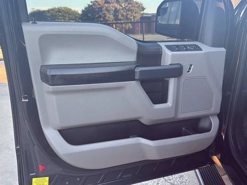 Used 2019 Ford F150 XL w/ Equipment Group 101A Mid RWD image 8
