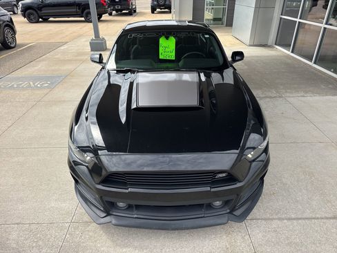 Used 2015 Ford Mustang Coupe w/ Equipment Group 051A image 11