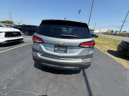Used 2023 Chevrolet Equinox Premier image 4