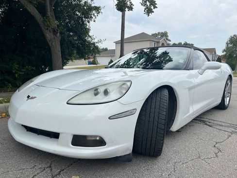Used 2008 Chevrolet Corvette Convertible w/ Preferred Equipment Group image 3