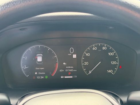 Used 2024 Honda HR-V LX image 17