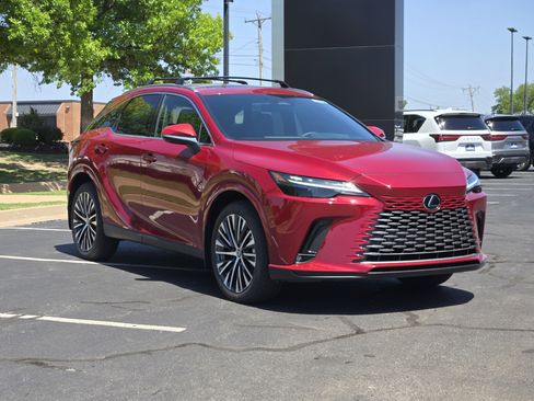 New 2026 Lexus RX 350 w/ Convenience Package AWD/4WD image 2