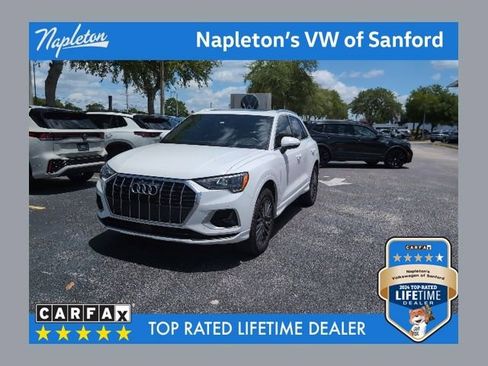 Used 2021 Audi Q3 2.0T Premium w/ Convenience Package AWD/4WD image 1