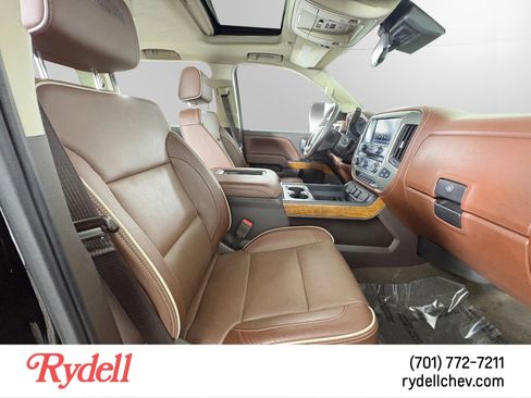 Used 2016 Chevrolet Silverado 2500 High Country w/ Duramax Plus Package image 16