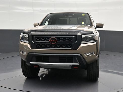 Used 2022 Nissan Frontier Pro-X RWD image 6