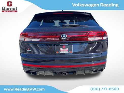 New 2026 Volkswagen Atlas Cross Sport SEL R-Line image 4