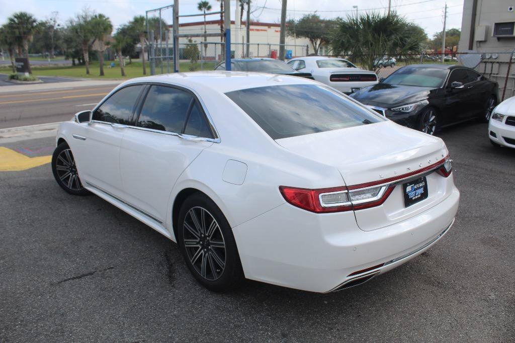 Used 2017 Lincoln Continental Reserve FWD image 5