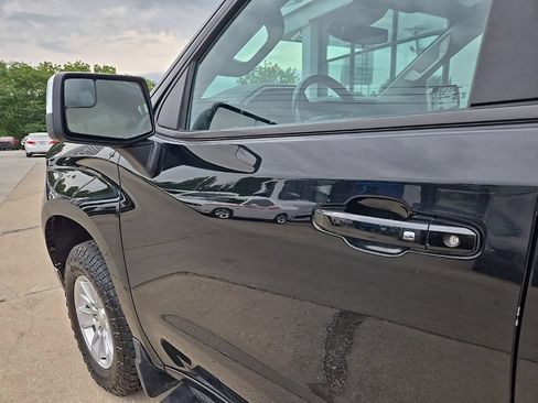 Used 2024 Chevrolet Silverado 1500 LT w/ Leather Package AWD/4WD image 38